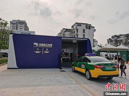 广西投用28个出租汽车综合服务站 为的哥的姐 解困